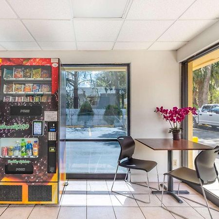Econo Lodge University Gainesville Dış mekan fotoğraf